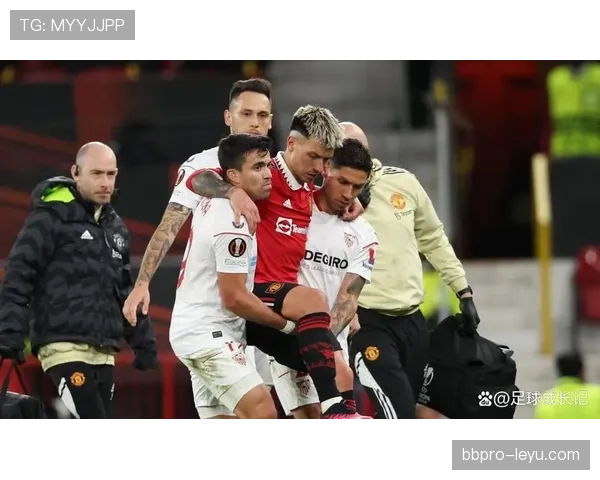 利桑德罗·马丁内斯复出助阵，曼联防线迎来实力增强