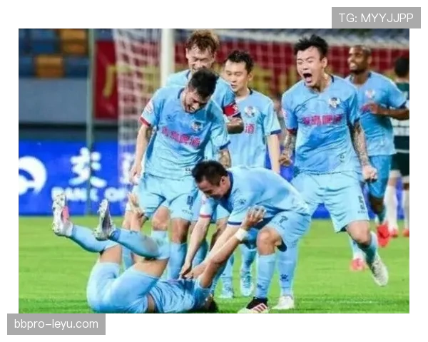 穆西亚拉分享高效训练心得，助力球队稳居榜首