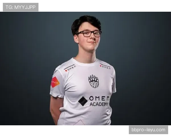 里尔青训再创佳绩：新星闪耀赛场，未来可期