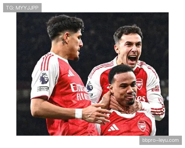 奥努阿楚闪耀英超,率队迎战强敌彰显争胜实力 奥努阿楚闪耀英超,率队迎战强敌彰显争胜实力