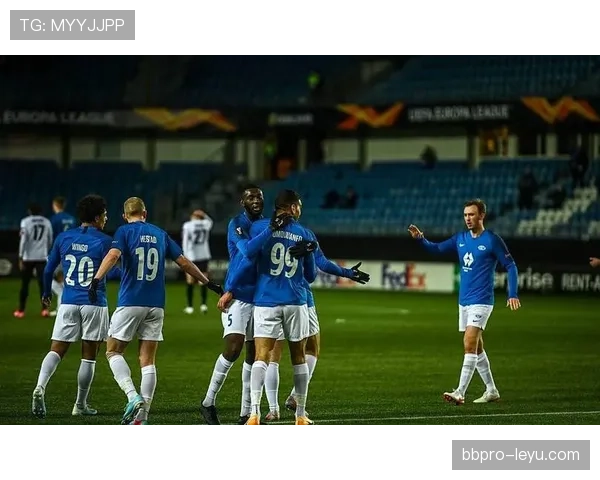 哥伦比亚队边路突破显默契,关键胜利助状态强势回暖 哥伦比亚队边路突破显默契,关键胜利助状态强势回暖