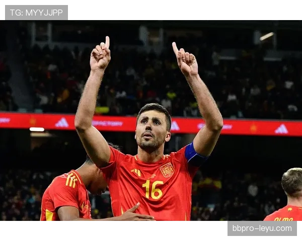 罗德里引领西班牙队中场新篇章，状态回暖助力未来赛事备战